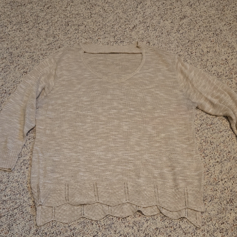 Maurices Cream V-Neck Sweater Knit Pullover
